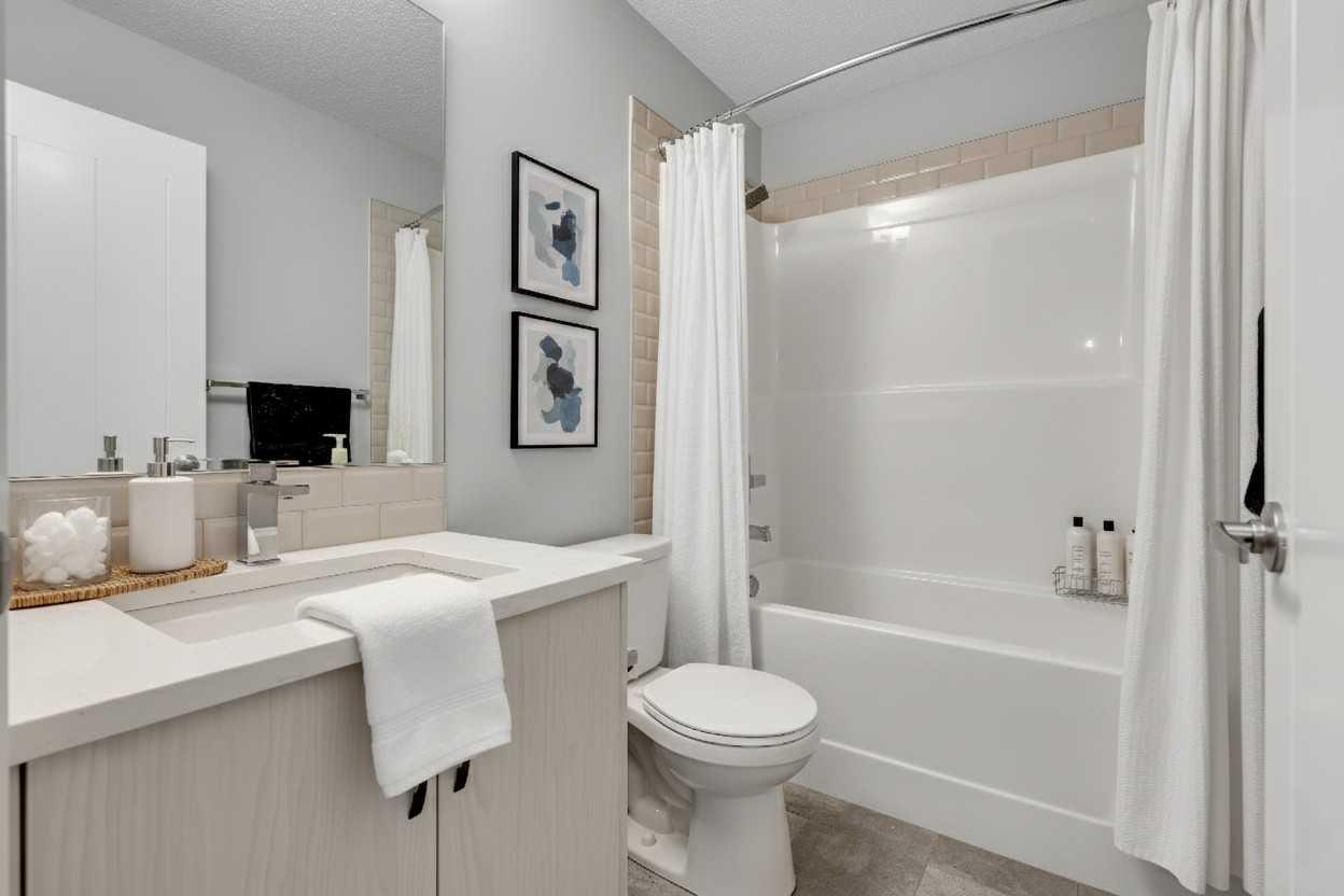 370 Harvest Hills Common NE 113