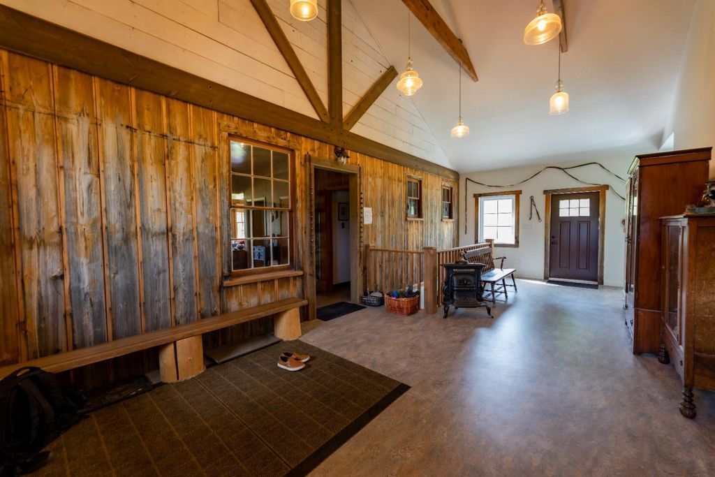 Photo of 50409A Highway 16, Rural Yellowhead County, AB T7V 1X4 (MLS # A2326946)