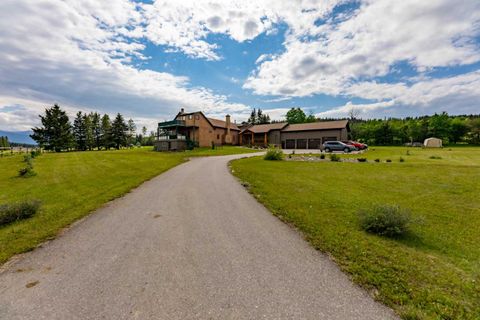 Photo of 50409A Highway 16, Rural Yellowhead County, AB T7V 1X4 (MLS # A2326946)