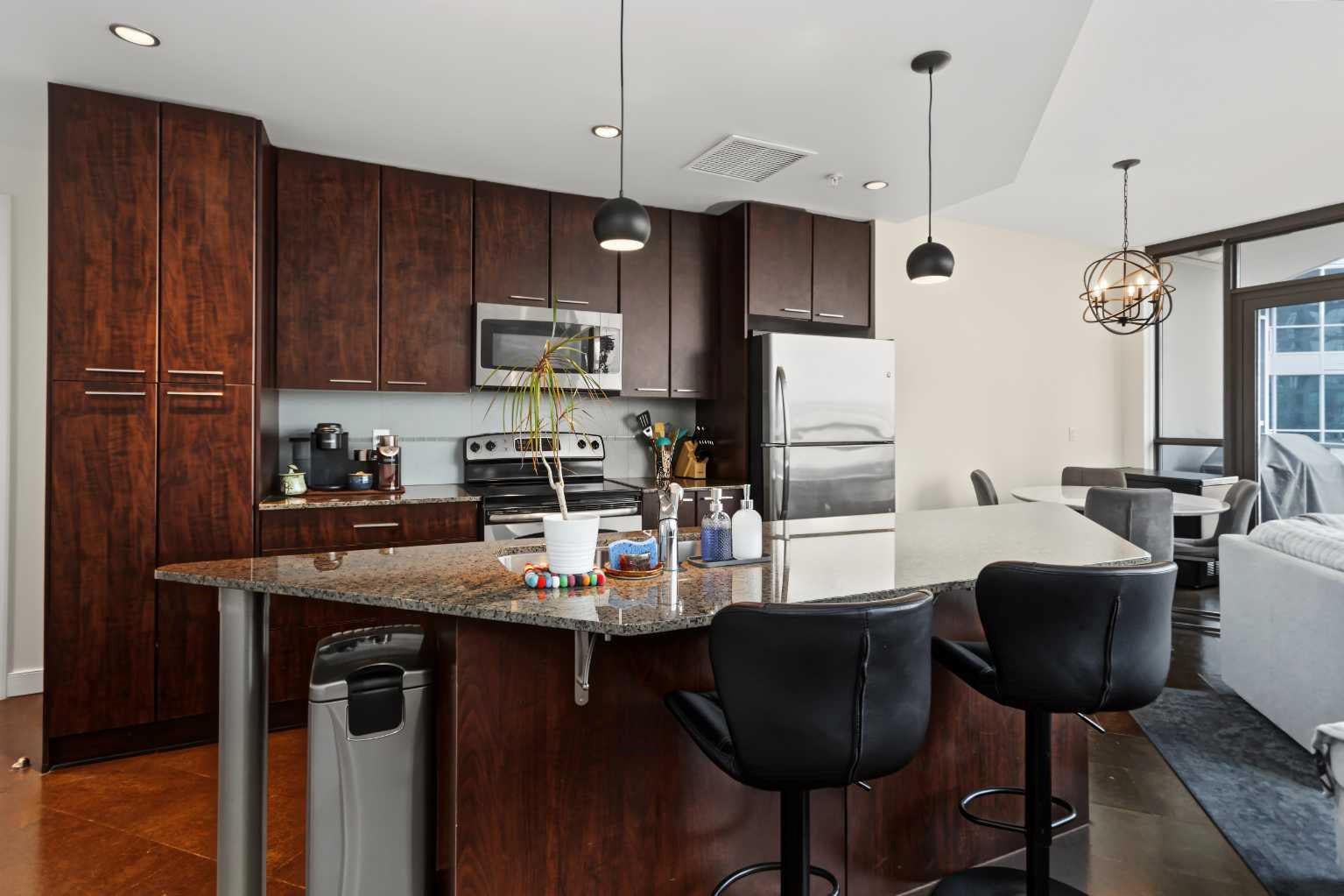 220 12 Avenue SE 705