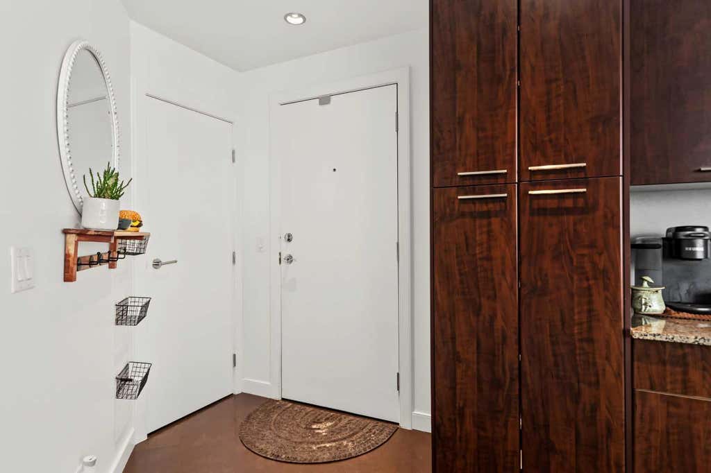 Photo of 220 12 Avenue SE #705, Calgary, AB T2G 0R5 (MLS # A2335726)