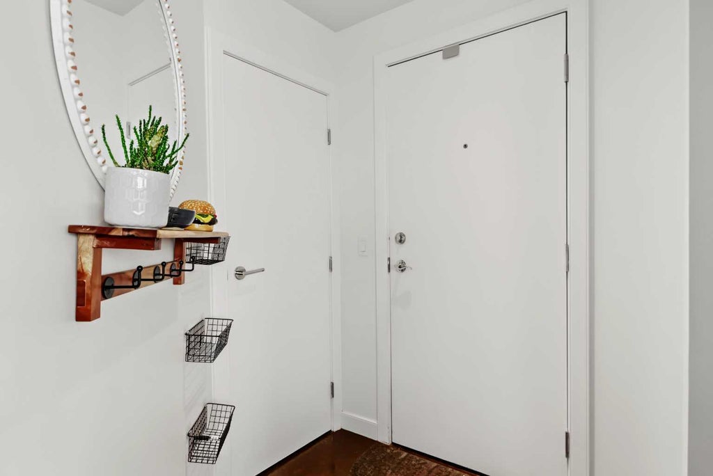 Photo of 220 12 Avenue SE #705, Calgary, AB T2G 0R5 (MLS # A2335726)
