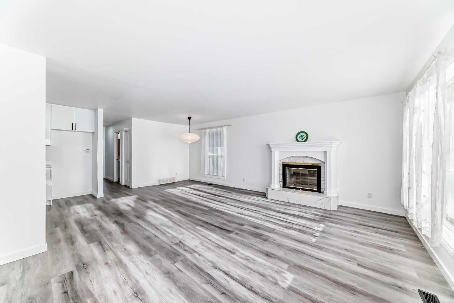 32 Midland Place SE