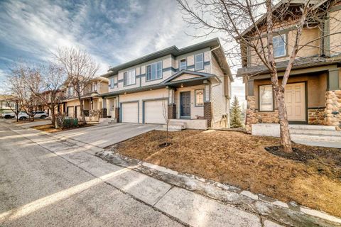 116 Hidden Creek Rise NW Calgary AB T3A 6L4