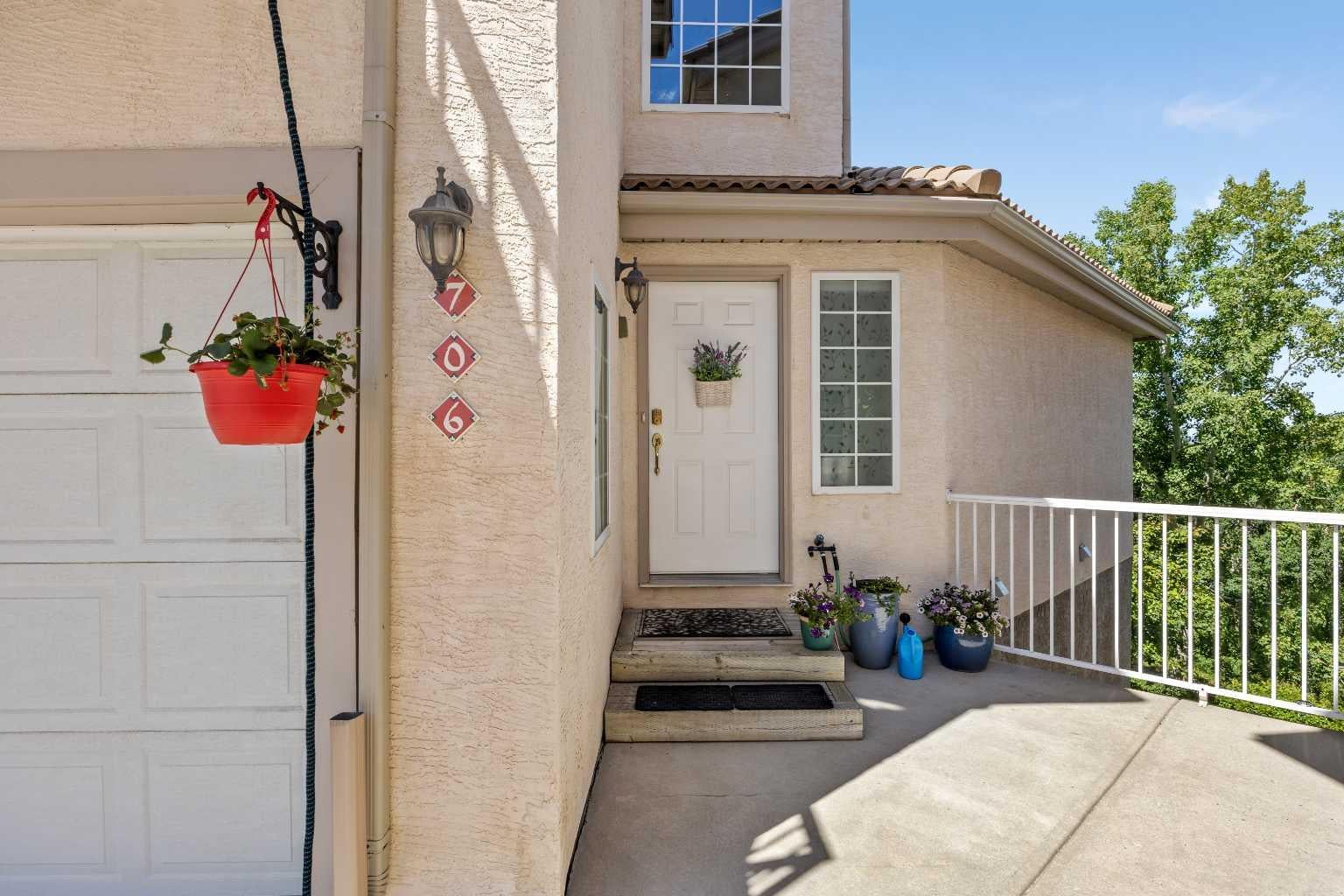 706 Patterson View SW
