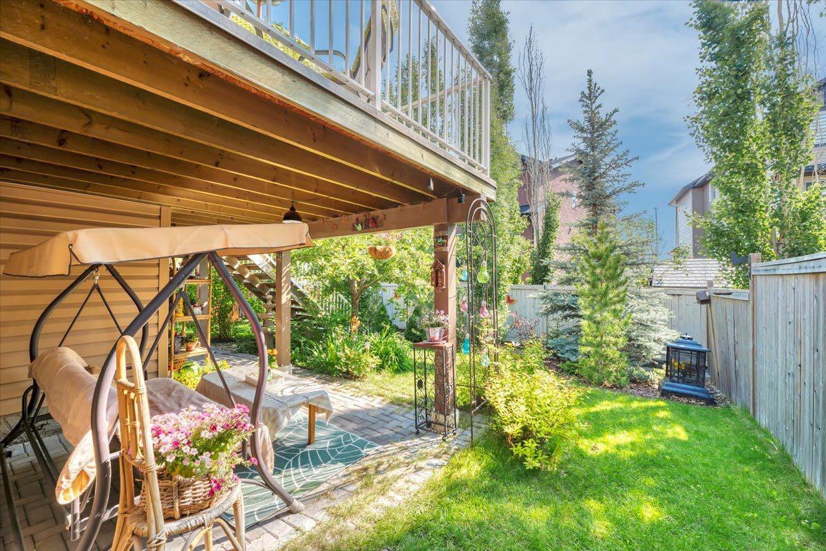13 Silverado Bank Circle SW