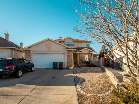 10 Fairmont Crescent S Lethbridge AB T1K 7G3