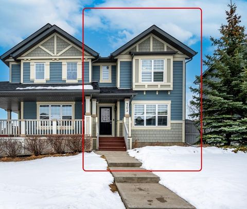 Photo of 702 Panamount Boulevard NW, Calgary, AB T3K 0P7 (MLS # A2299325)