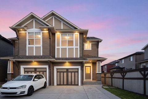 Photo of 144 Auburn Meadows Place SE, Calgary, AB T3M 2H6 (MLS # A2324729)
