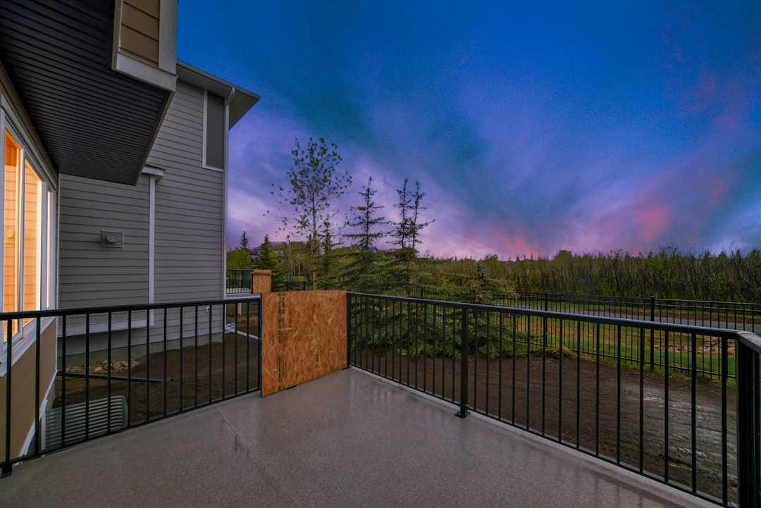 60 Aspen Woods Park SW