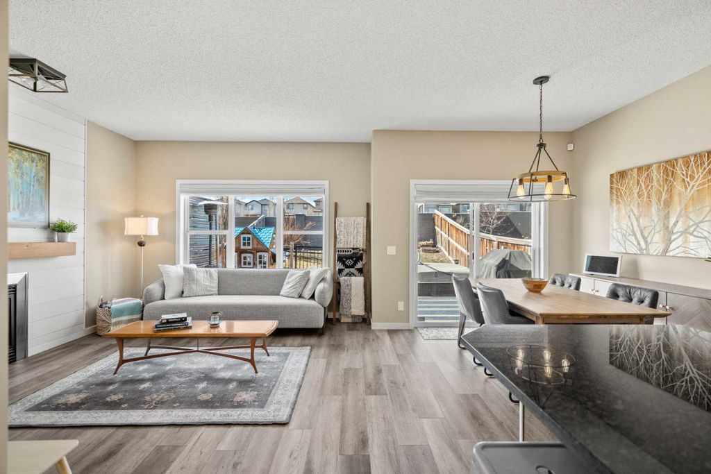 Photo of 166 Sage Bank Grove NW, Calgary, AB T3R 0K1 (MLS # A2303093)
