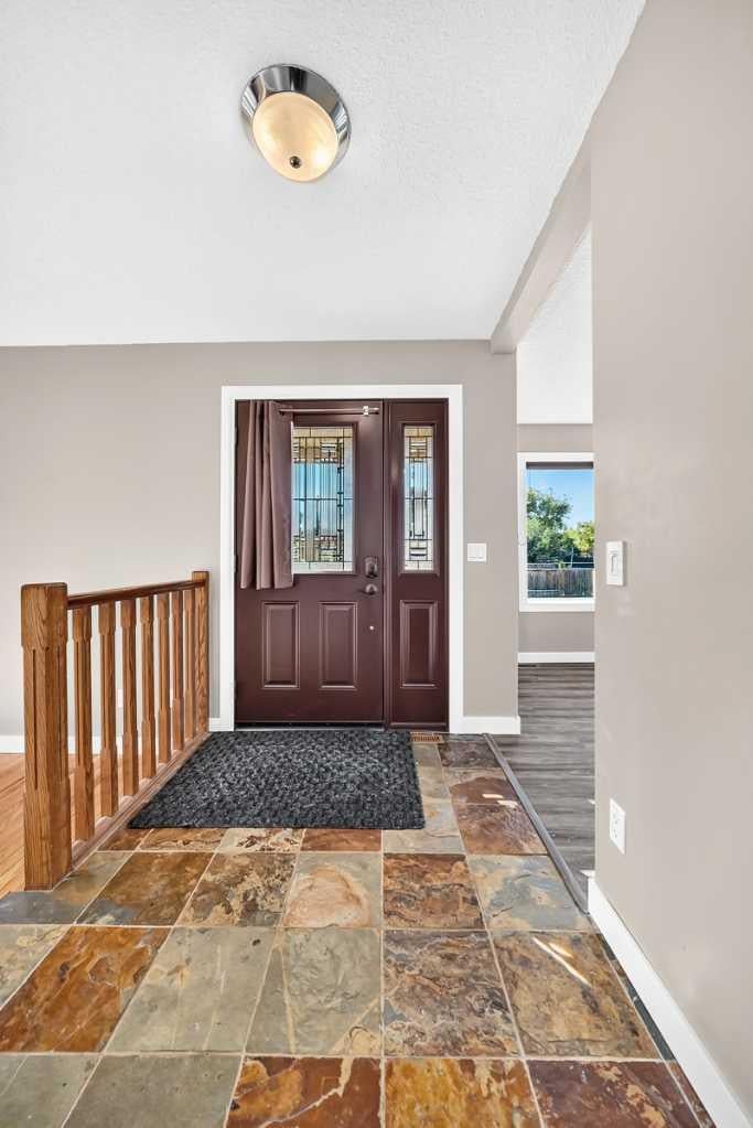 200 Downey Place