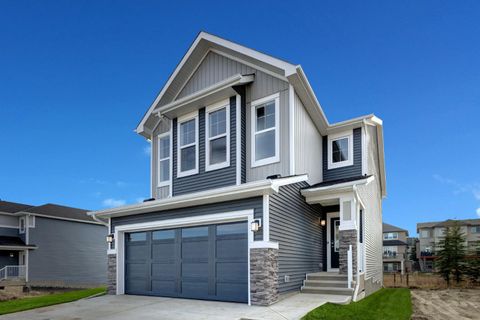 Photo of 243 Silver Spruce Grove SW, Calgary, AB T2X 5M2 (MLS # A2313872)