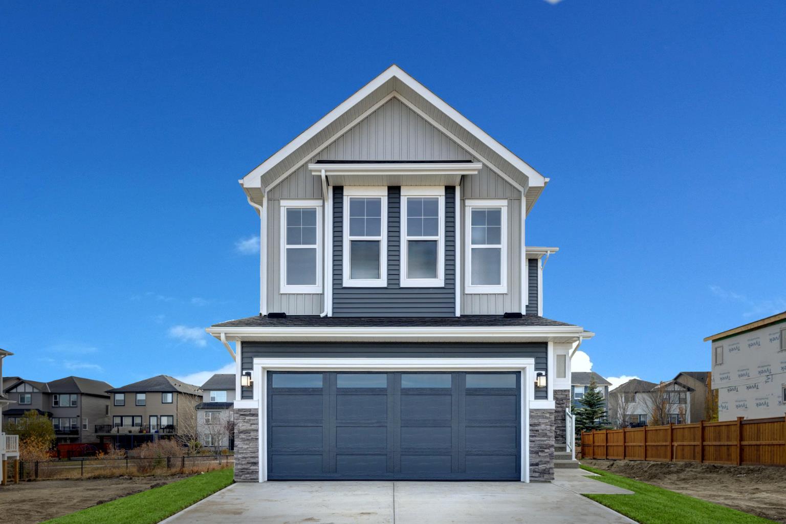 243 Silver Spruce Grove SW