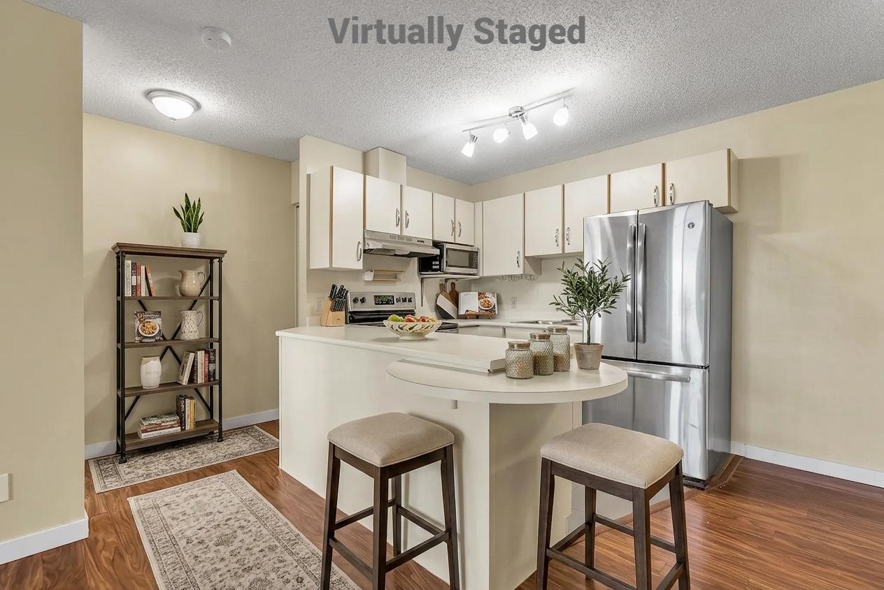 1332 Edenwold Heights NW 1332