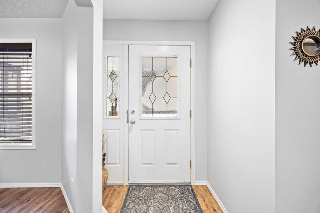 Photo of 390 Cove Road, Chestermere, AB T1X 1J6 (MLS # A2287143)