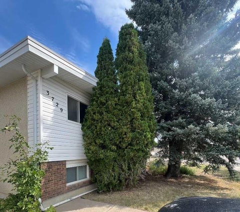 Photo of 3729 20 Avenue S, Lethbridge, AB T1K 4W4 (MLS # A2348337)