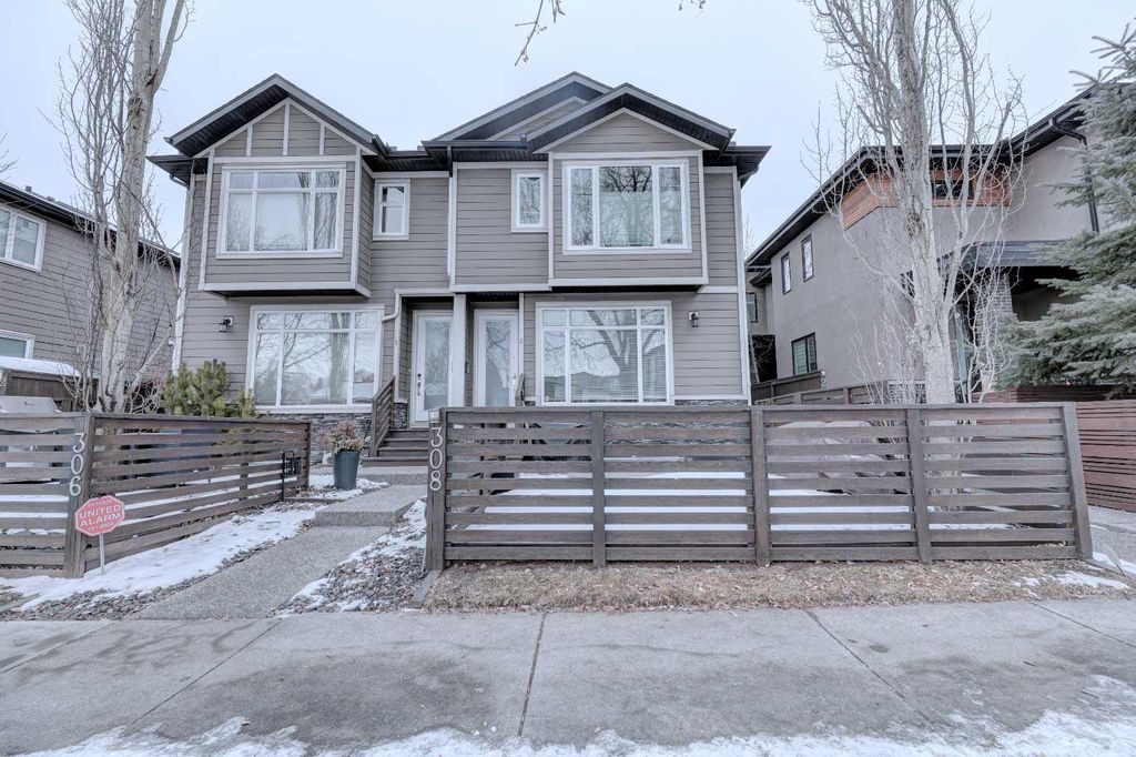 Photo of 308 12 Avenue NE #2, Calgary, AB T2E 1A4 (MLS # A2282364)
