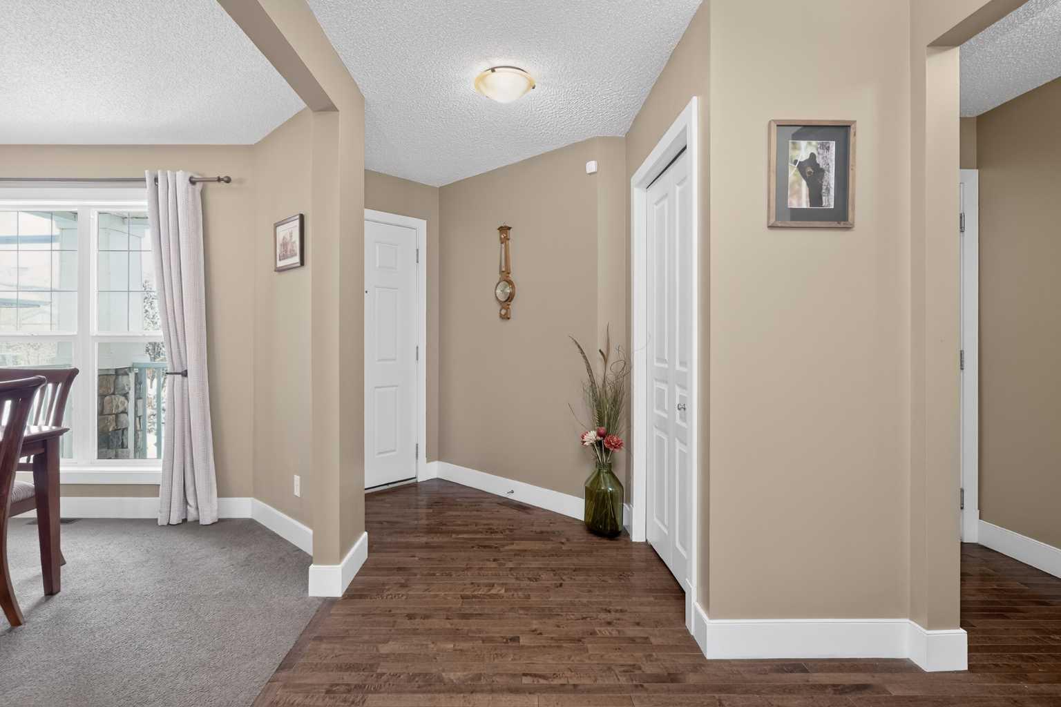 228 Westmount Crescent