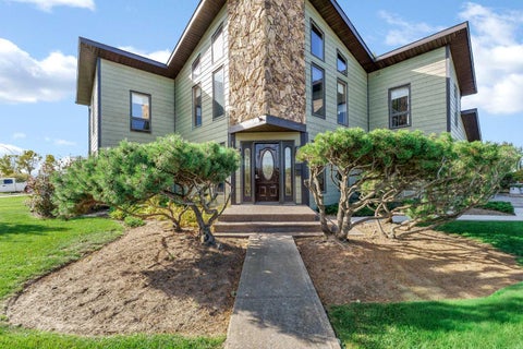 Photo of 1101 Centre Street Street, Bow Island, AB T0K 0G0 (MLS # A2349412)