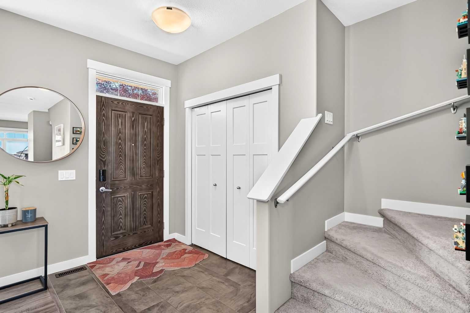 601 Evanston Manor NW