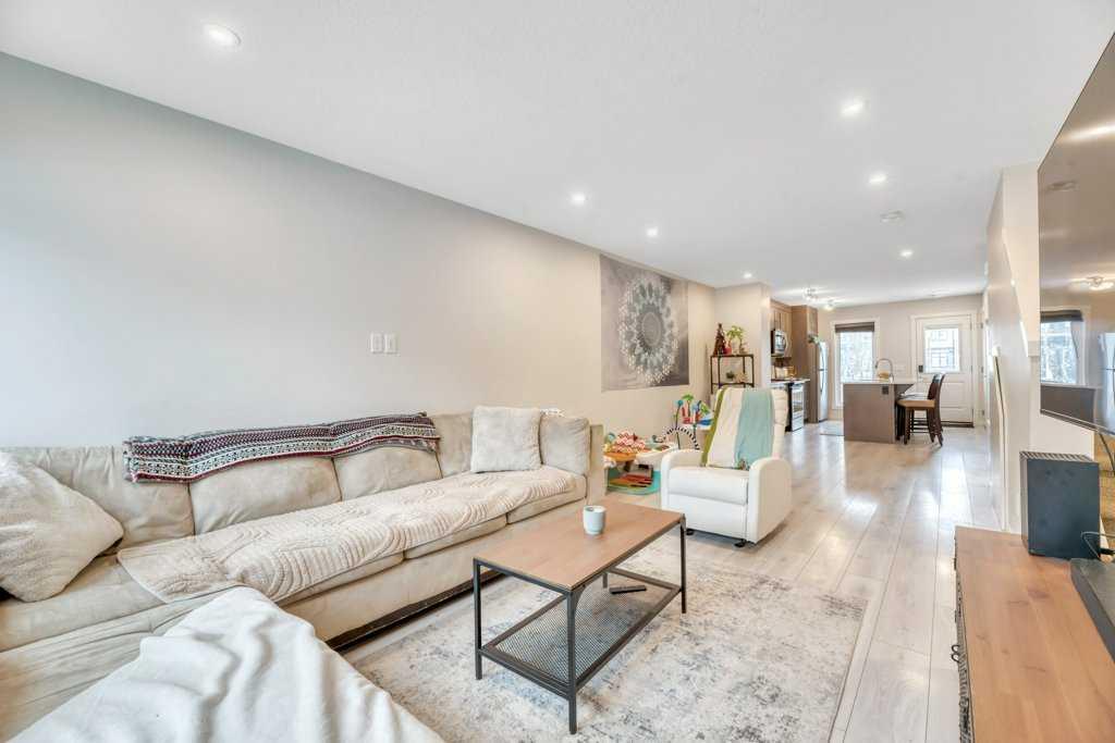 338 Seton Circle SE 413