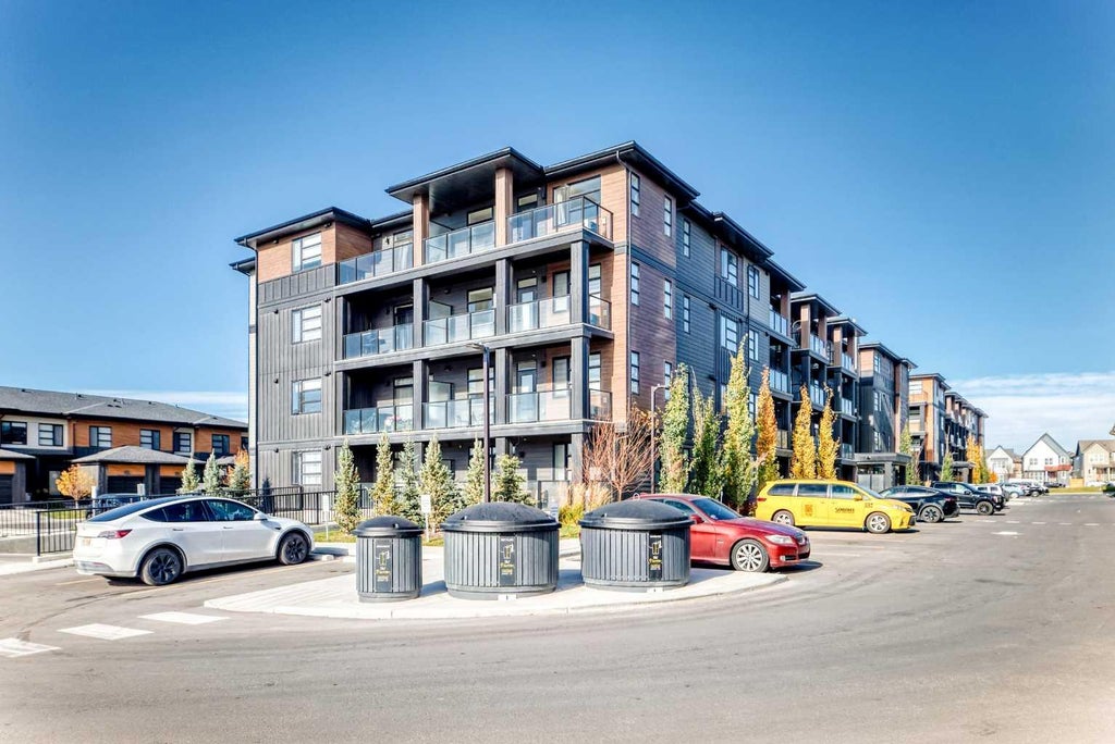 Photo of 55 Lucas Way NW #2409, Calgary, AB T3P 2C7 (MLS # A2354479)