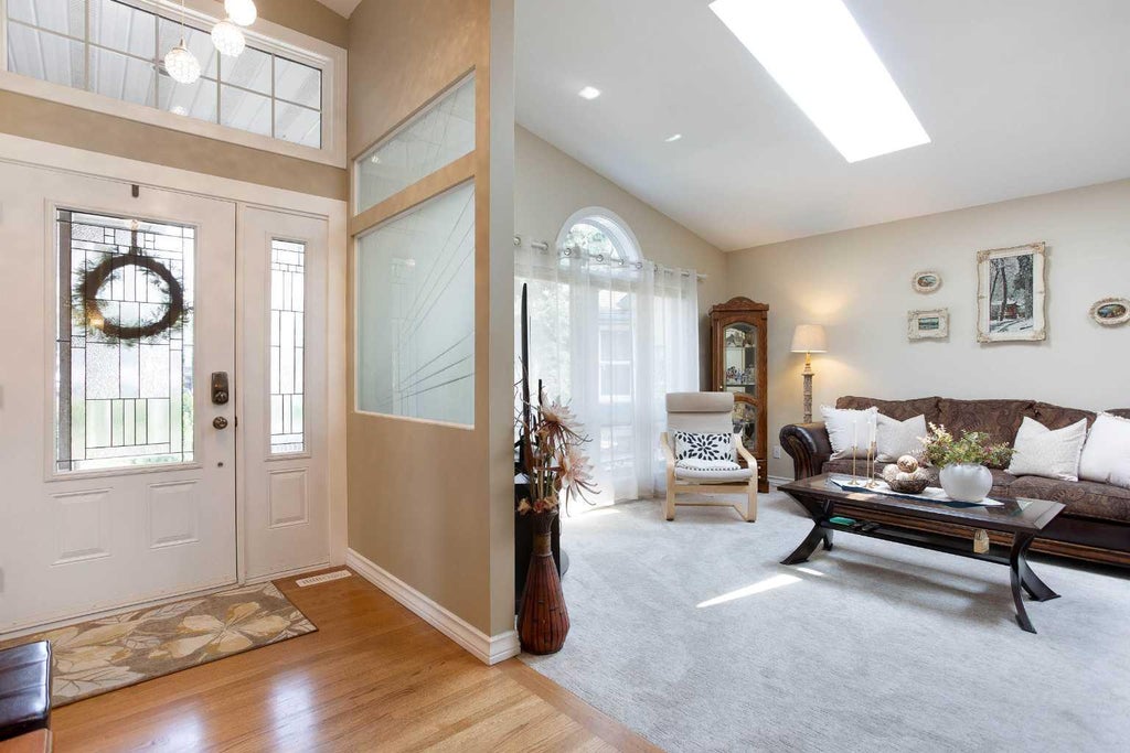 Photo of 128 Waterstone Place SE, Airdrie, AB T4B 2G1 (MLS # A2331494)