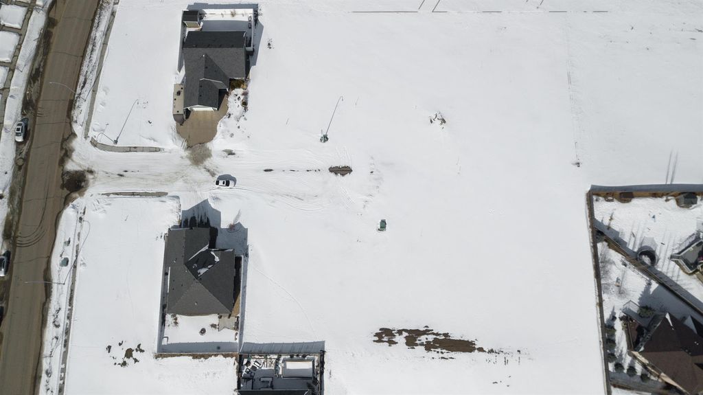 Photo of 7204 44 A Avenue Close, Camrose, AB T4V 5E2 (MLS # A2033575)