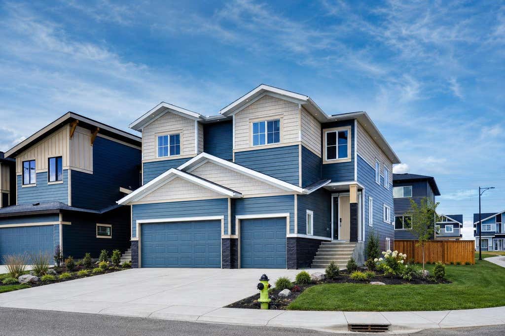 Photo of 69 Waterford Place, Chestermere, AB T1X 3B3 (MLS # A2320246)