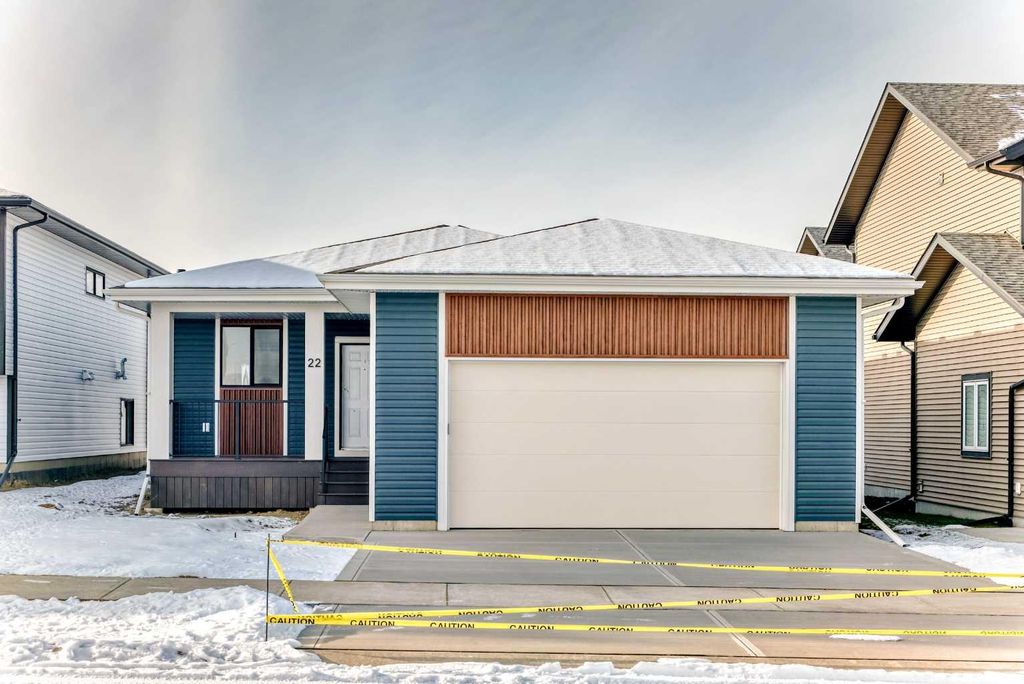 Photo of 22 Tagish Avenue, Red Deer, AB T4P 0Y7 (MLS # A2283125)