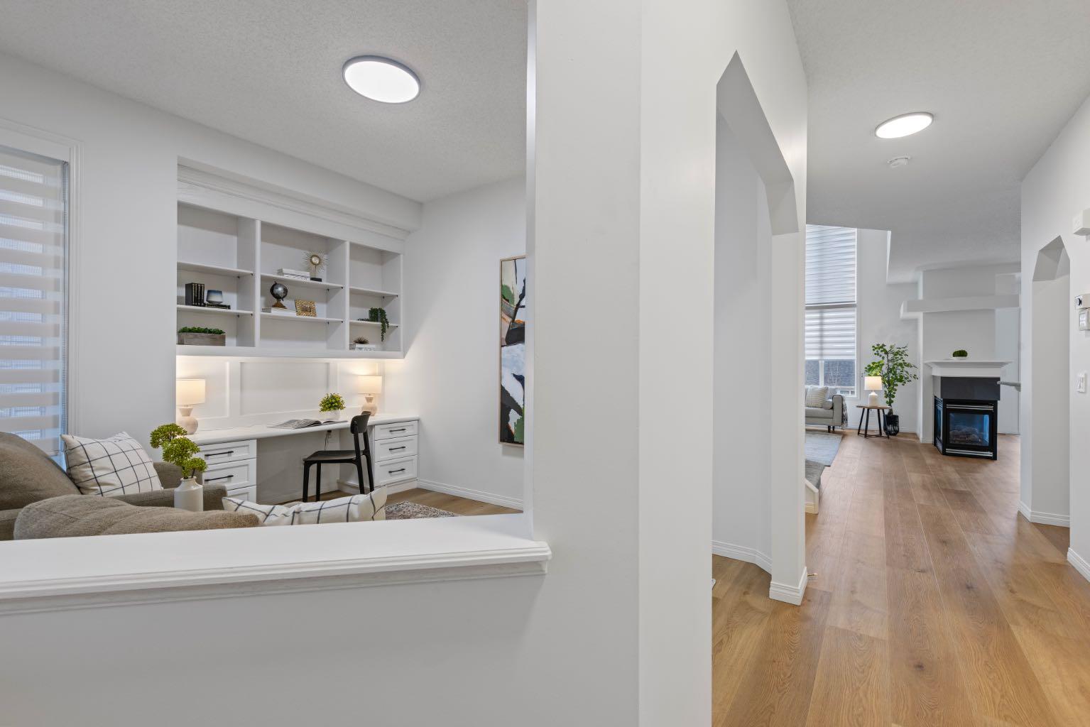 97 Cresthaven Way SW