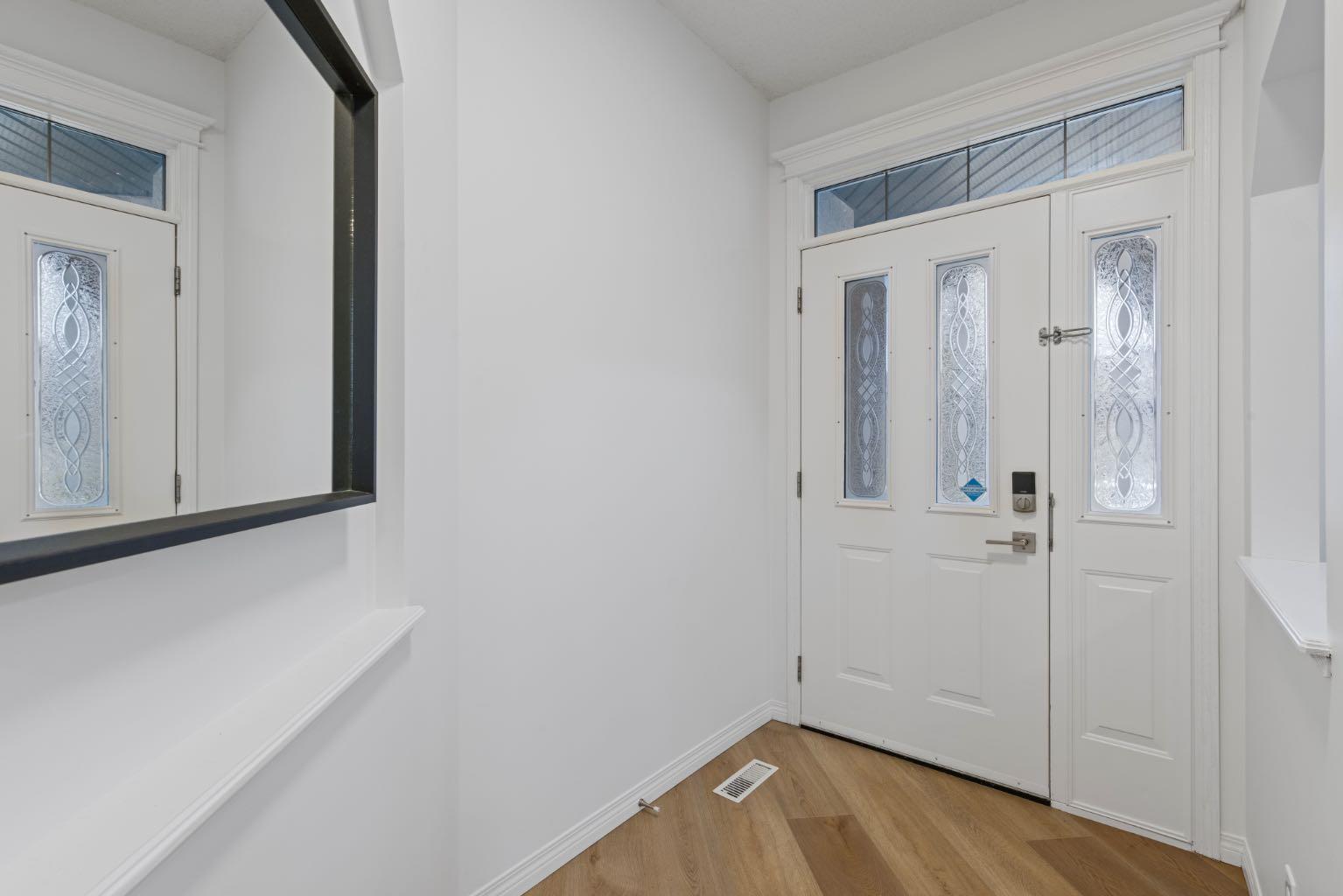 97 Cresthaven Way SW