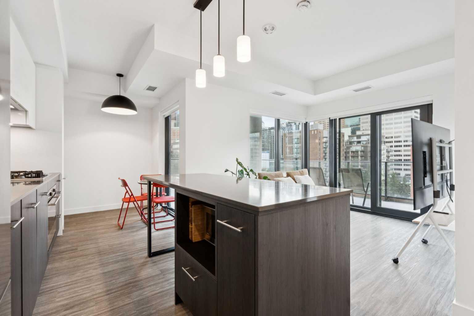 730 2 Avenue SW 805