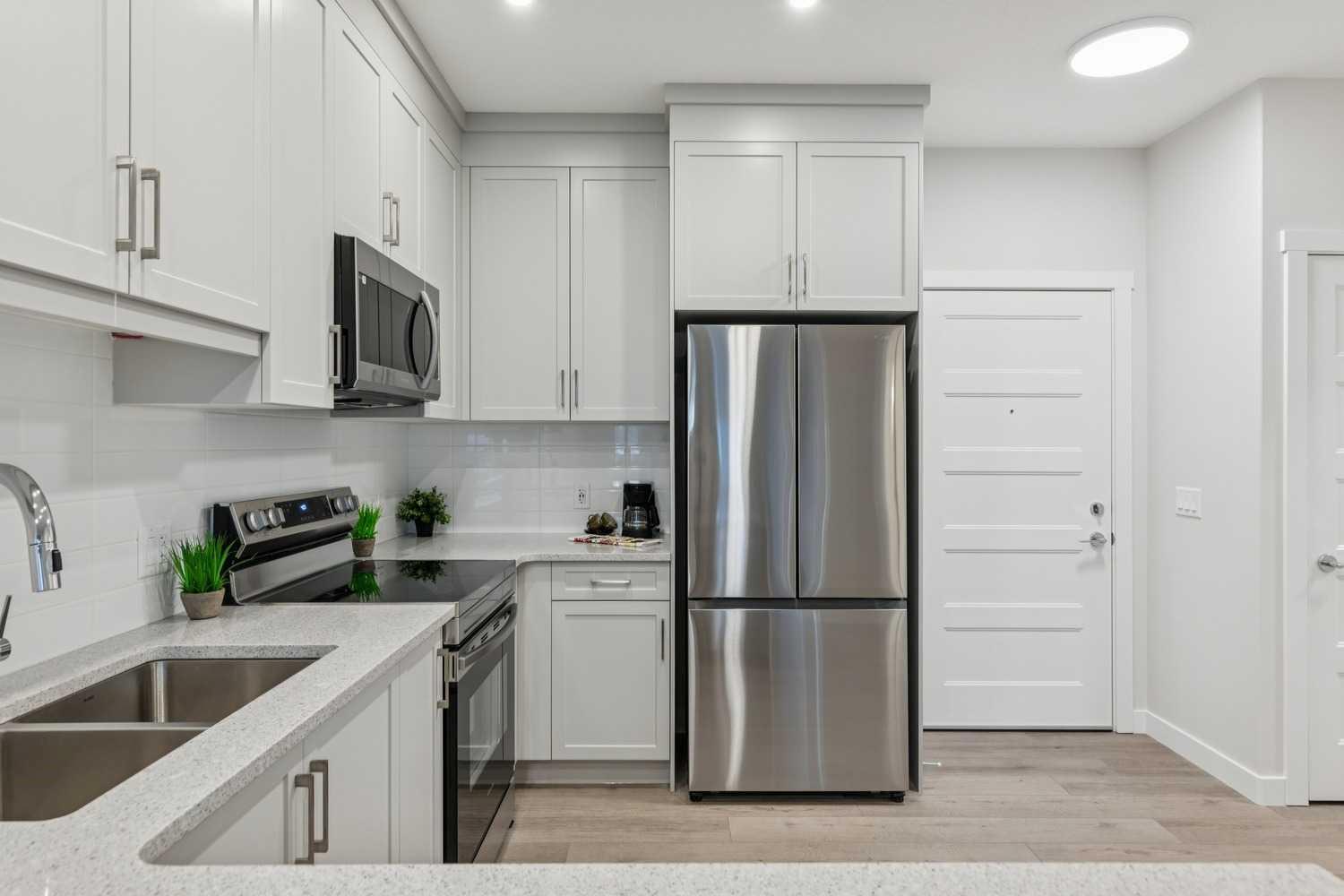 2117 81 Street SW 2215