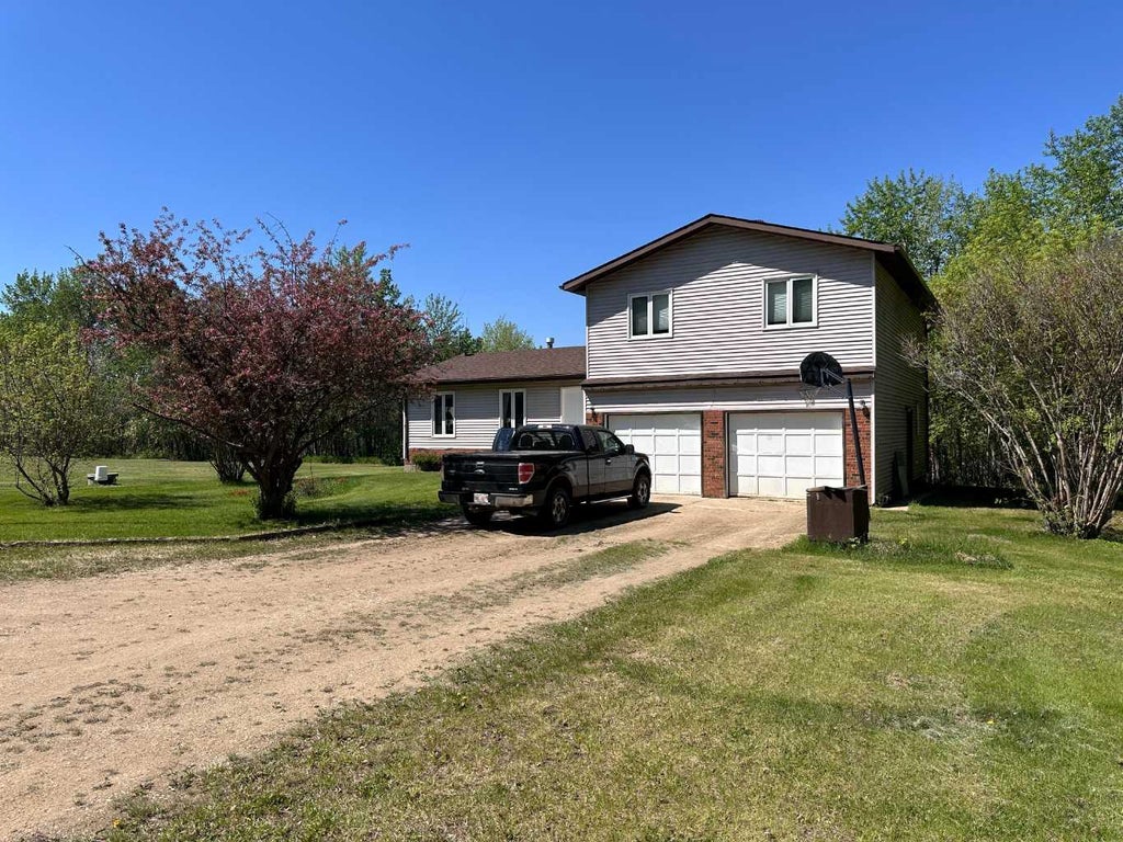 Photo of 13428 Lakeland Drive, Rural Lac La Biche County, AB T0A 2C1 (MLS # A2355424)