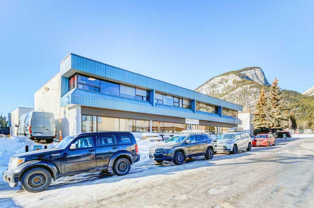 107,108 Jay Street 106