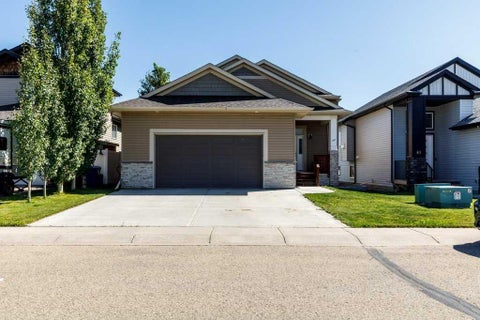 Photo of 77 Alderwood Close, Blackfalds, AB T0M 0J0 (MLS # A2339062)
