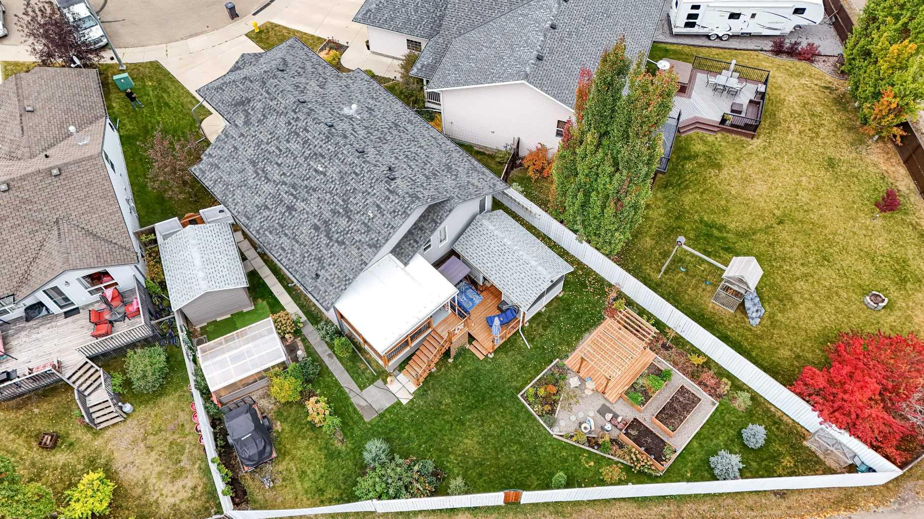 4403 59 Street Close