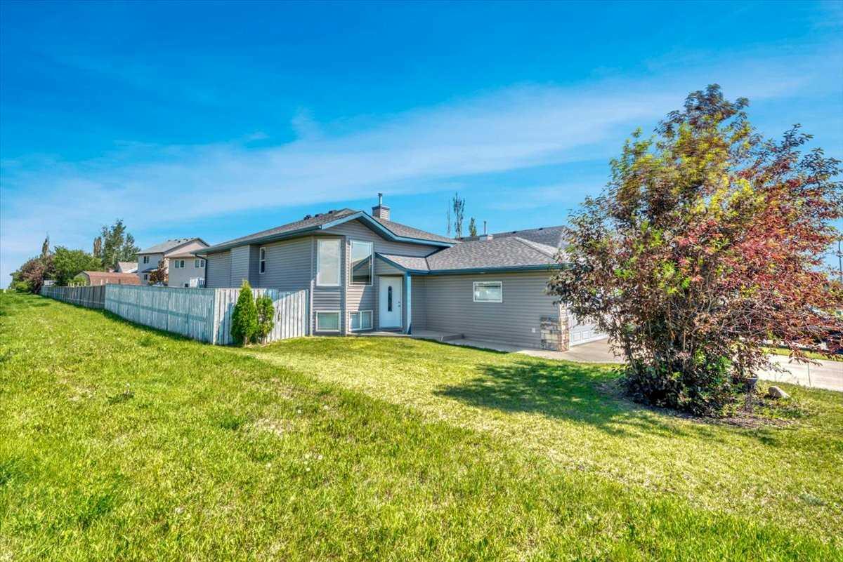 545 Hillview Gate
