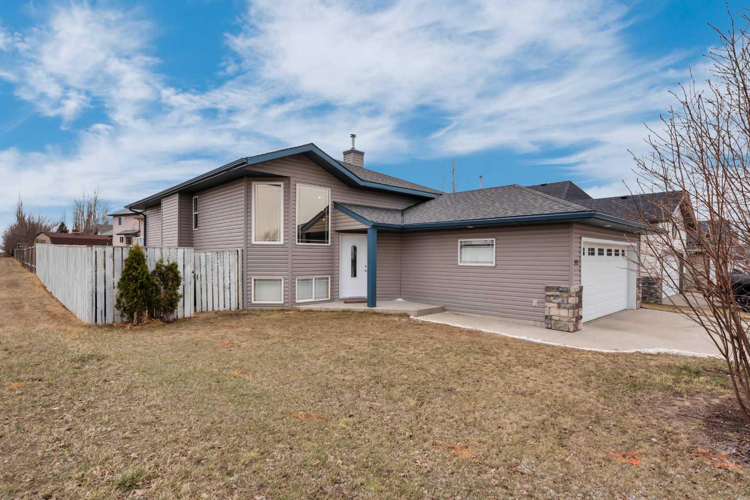 545 Hillview Gate