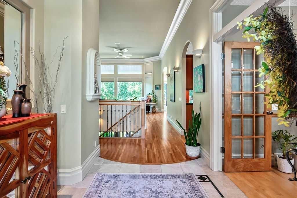117 West Terrace Point