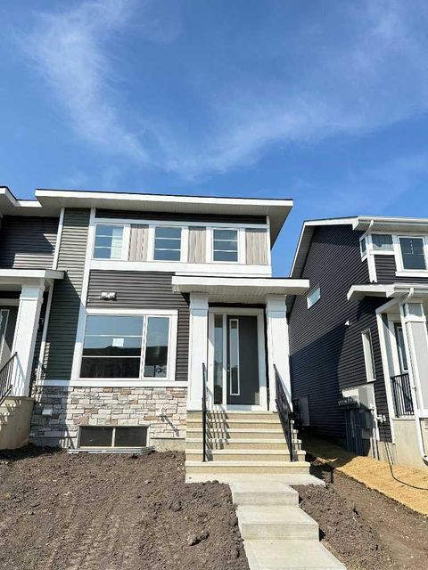 Photo of 344 Waterford Boulevard, Chestermere, AB T1X 2Z7 (MLS # A2255583) Photo of 344 Waterford Boulevard, Chestermere, AB T1X 2Z7 (MLS # A2255583)