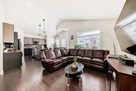 Photo of 612 Montgomery Close SE, High River, AB T1V 0B7 (MLS # A2346454)