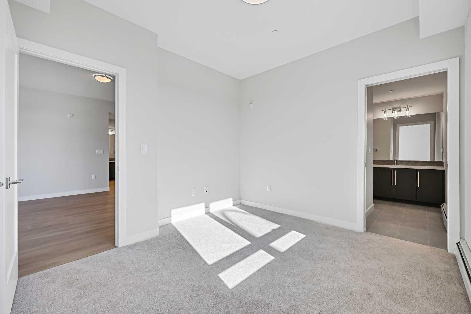 520 Reynolds Avenue SW 1115