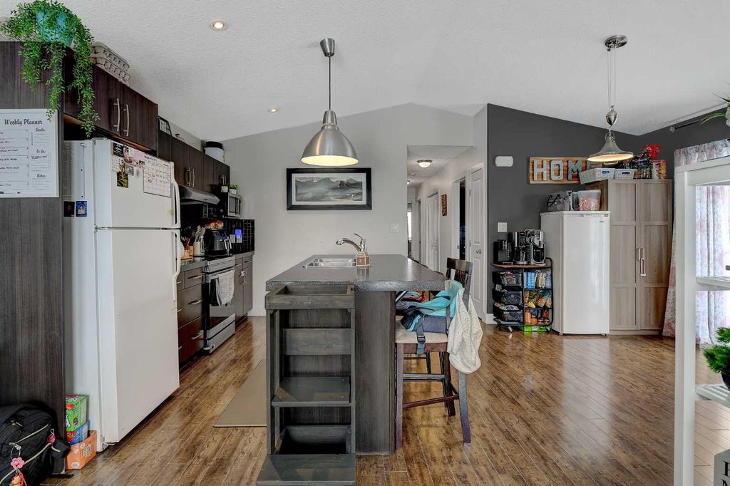 Photo of 11234 75 Avenue, Grande Prairie, AB T8W 0C5 (MLS # A2288516)