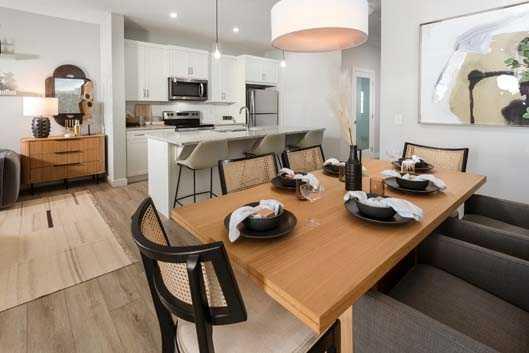 129 Hotchkiss Way SE