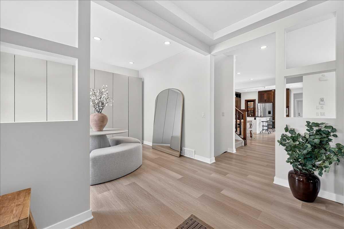 4 Quarry Landing SE
