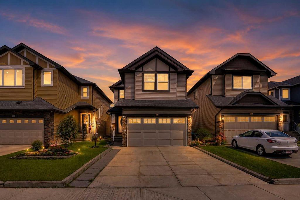 Photo of 454 Skyview Ranch Way NE, Calgary, AB T3N 0H2 (MLS # A2315182)