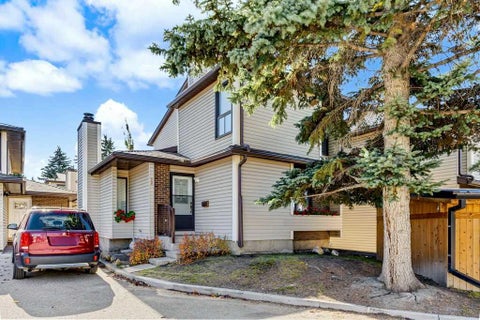 Photo of 76 Cedardale Crescent SW #28, Calgary, AB T2W 3Z5 (MLS # A2352444)